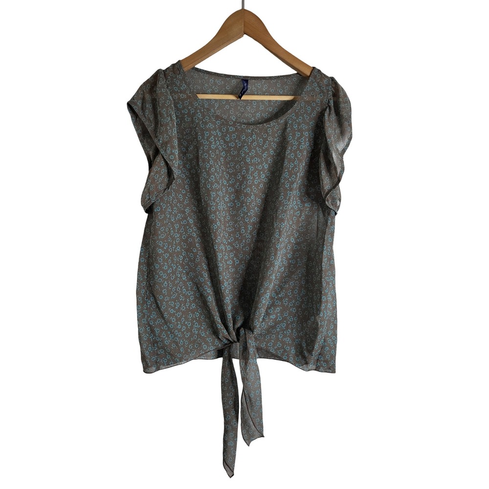 Final Touch Gray Blue Floral Tie Front Flutter Sleeve Blouse Top M Bohemian